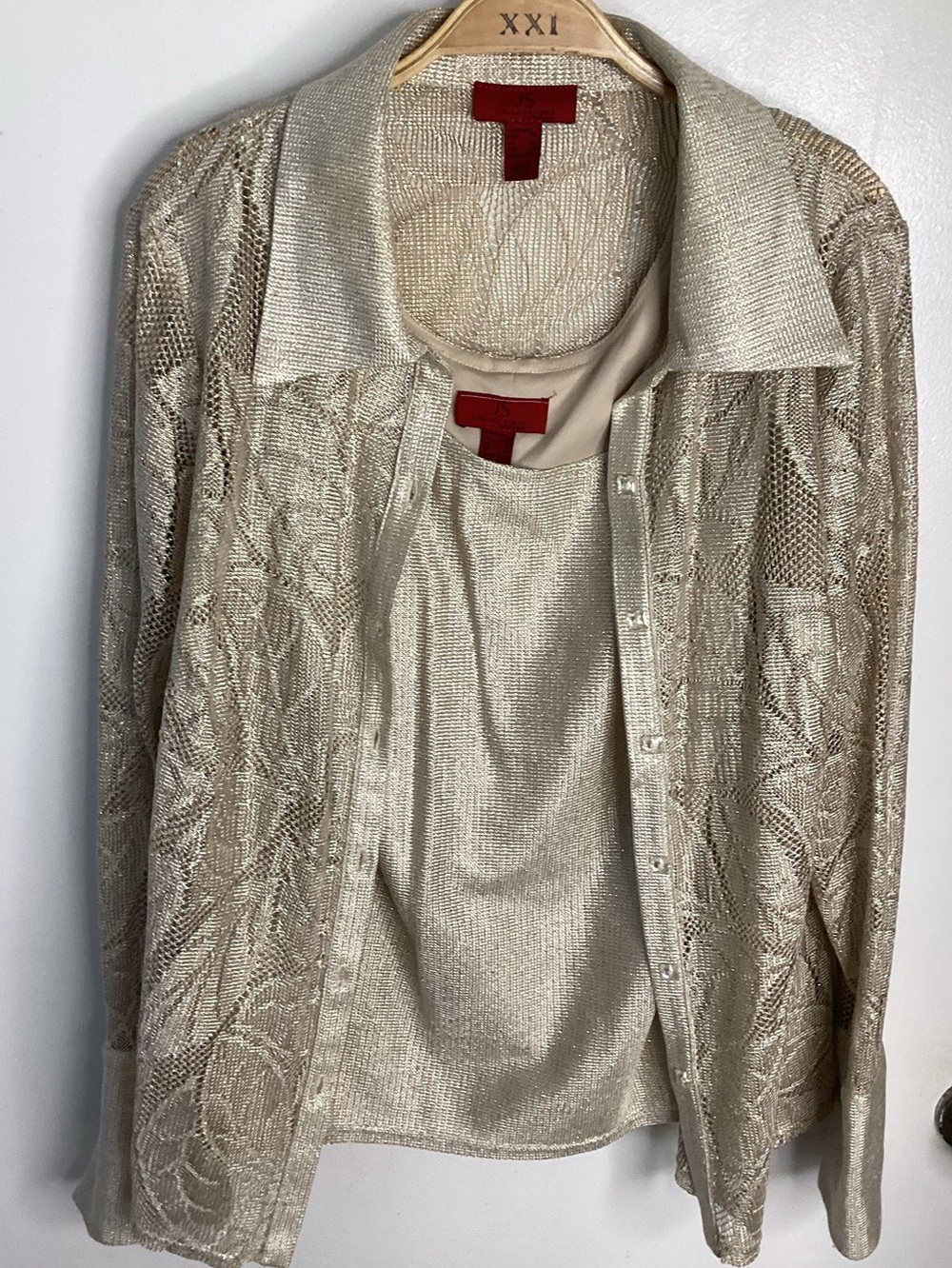 NWOT JS Collections Metallic Cream Knit Cardigan and Tank Set 14